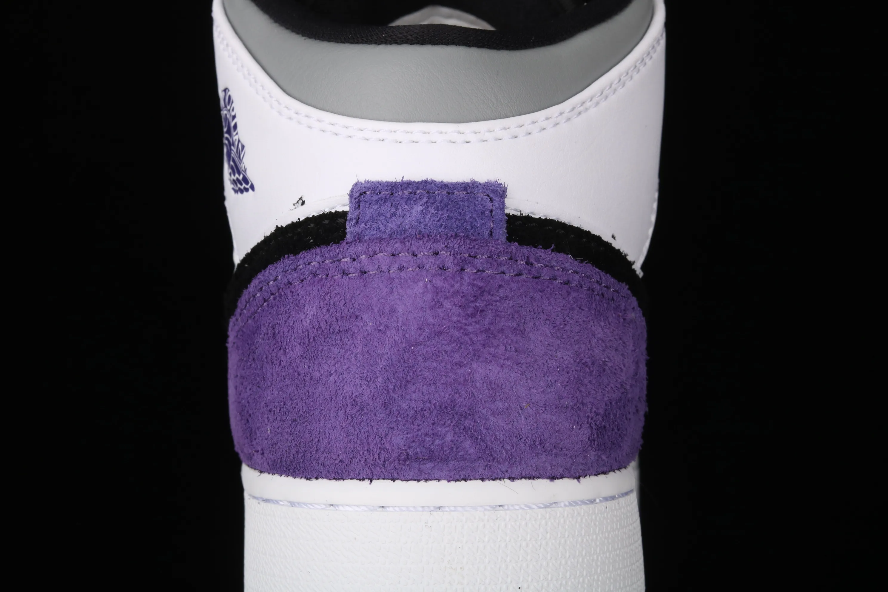 All categories Air Jordan Jordan series basketball shoes Air Jordan 1 Mid G version pure original Air Jordan 1 Mid GS AJ1 Joe 1 black and white purple Chinese basketball shoes BQ6931-105